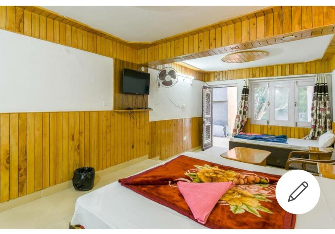 Tirthan Crest Homestay Banjār Quarto foto